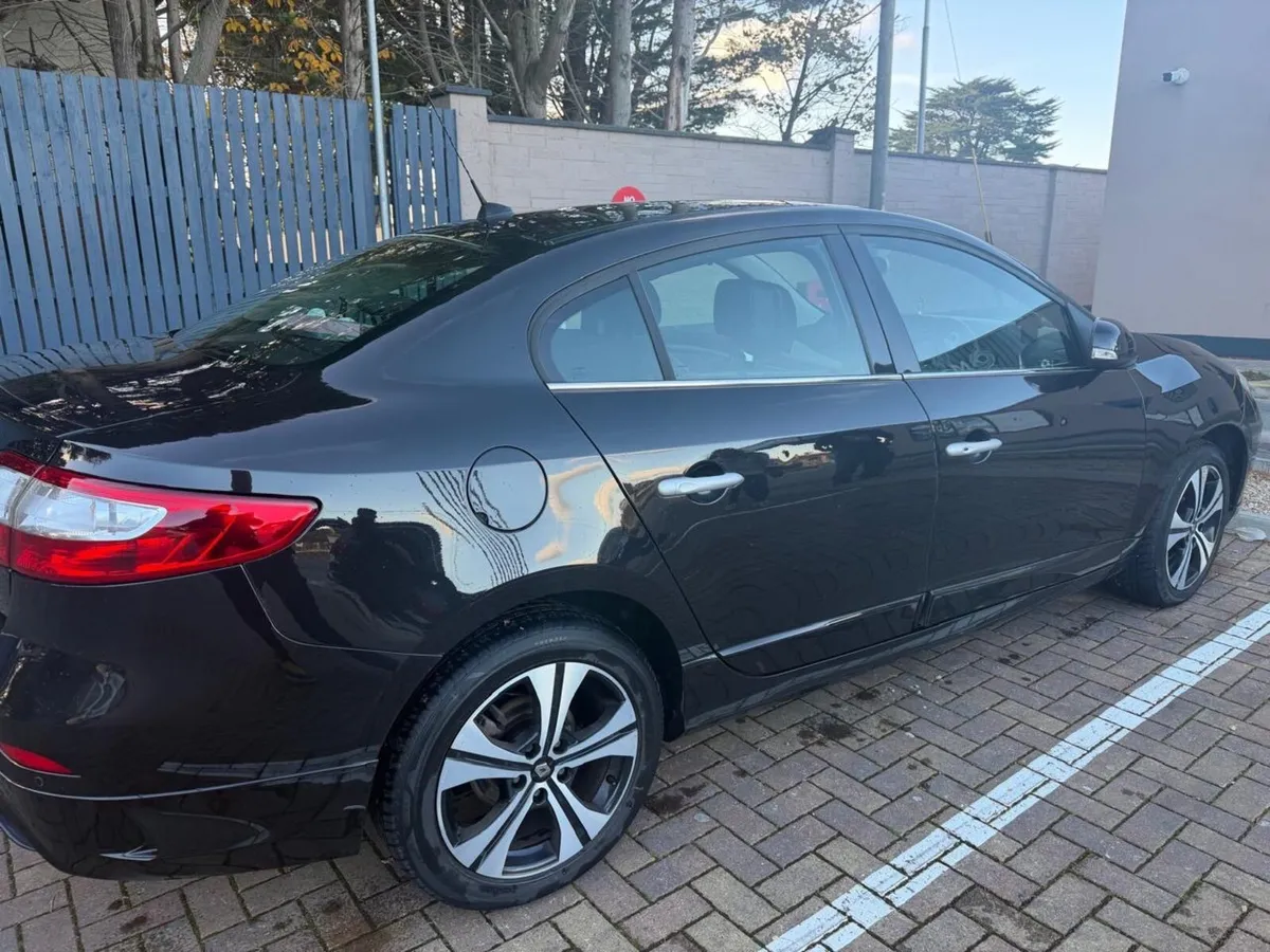Renault Fluence 2012 Automatic Low miles!! - Image 4