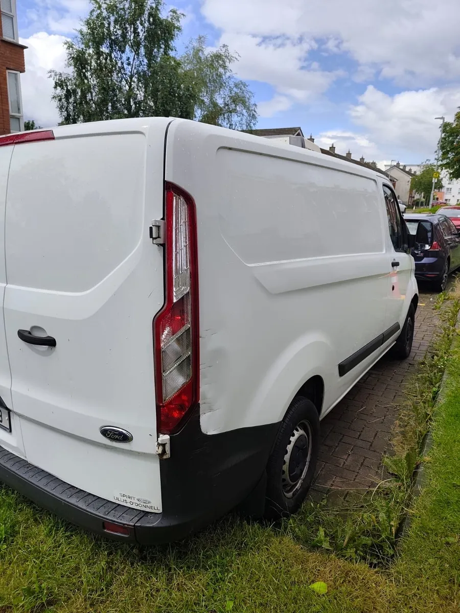 Ford Transit Custom 2018 - Image 2