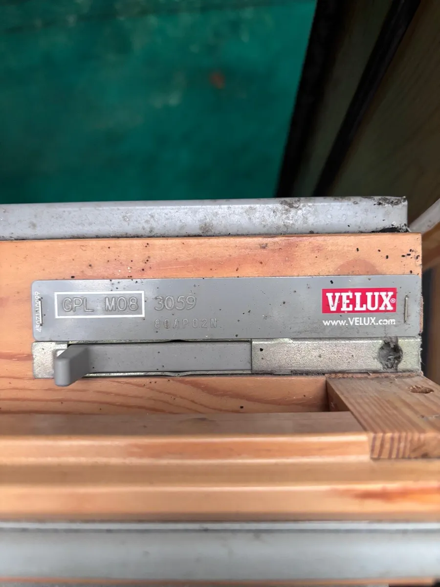 Velux roof windows - Image 4