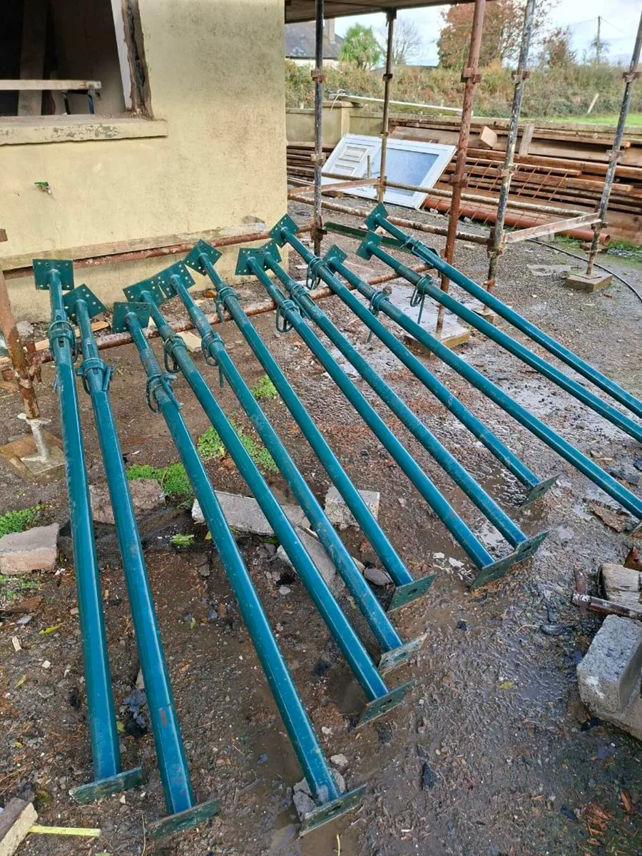 Acrow props - Image 1