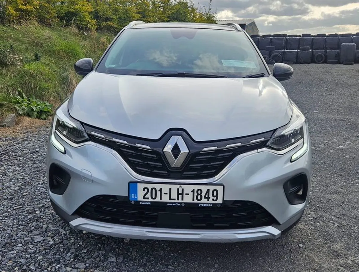 2020 Renault Captur in Stunning condition with Nct - Image 1