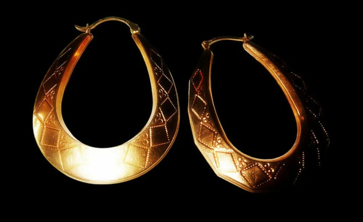 Vintage Hallmarked 9ct Large Hoop Earrings - Image 1