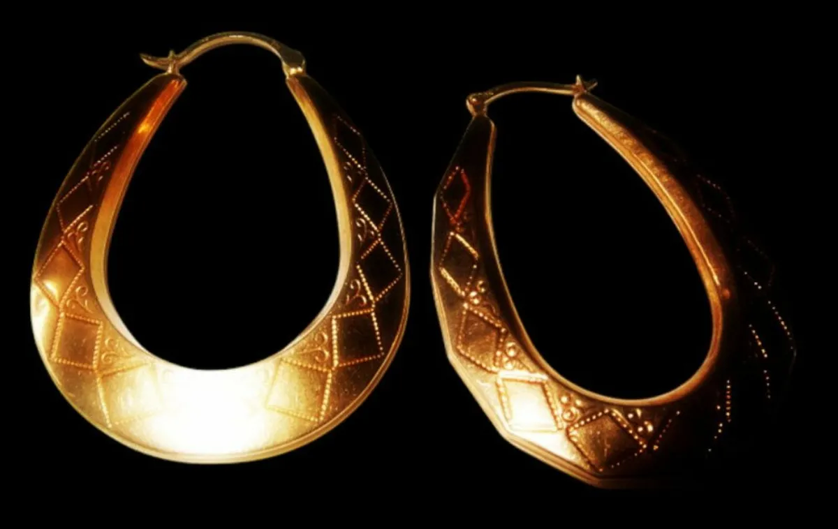 Vintage Hallmarked 9ct Large Hoop Earrings - Image 3