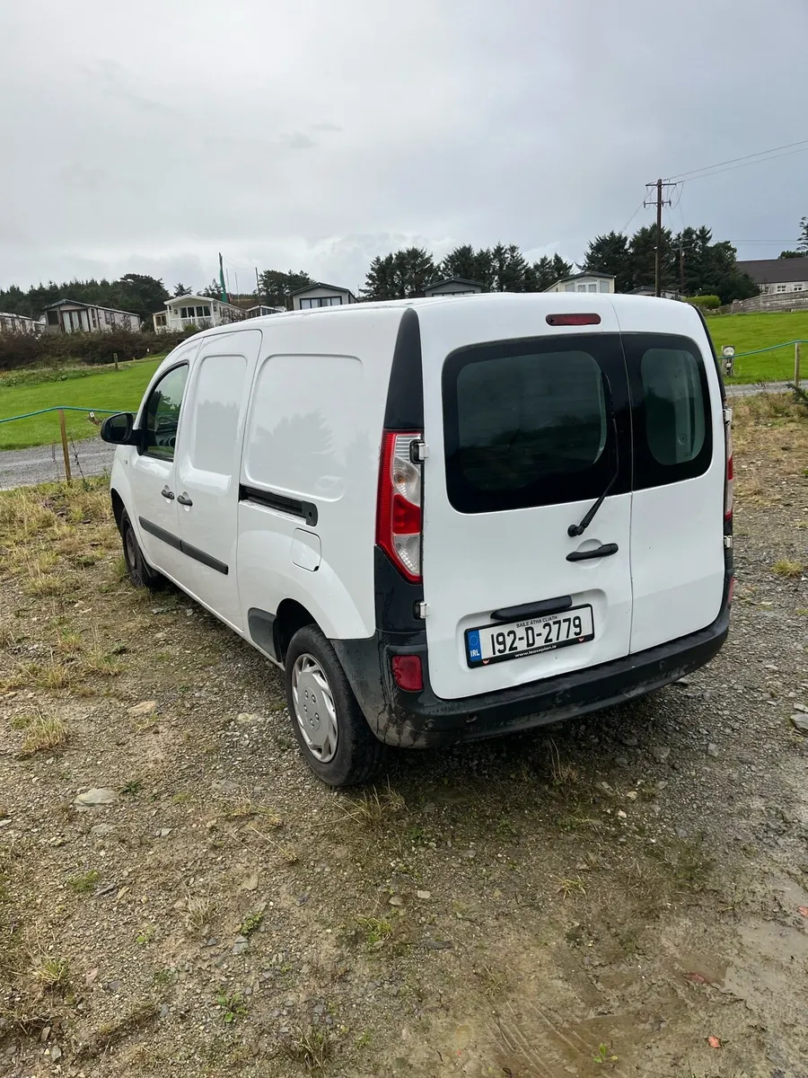 Renault van - Image 2
