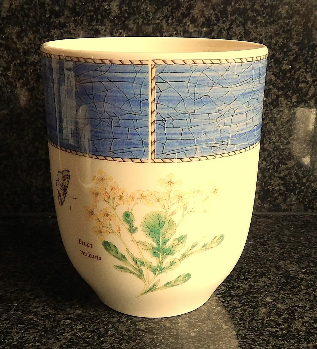 13 Piece Wedgwood ‘Sarah’s Garden’ Queen’s Ware - Image 4