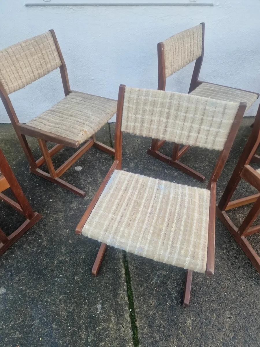 Vintage dinning chairs - Image 4