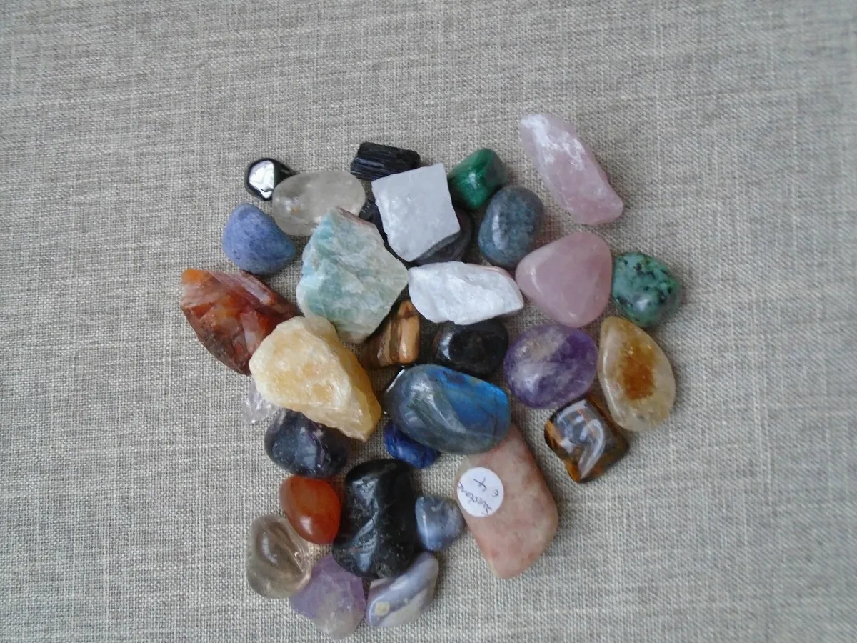 Chest of crystals,Crystals, Gift - Image 4