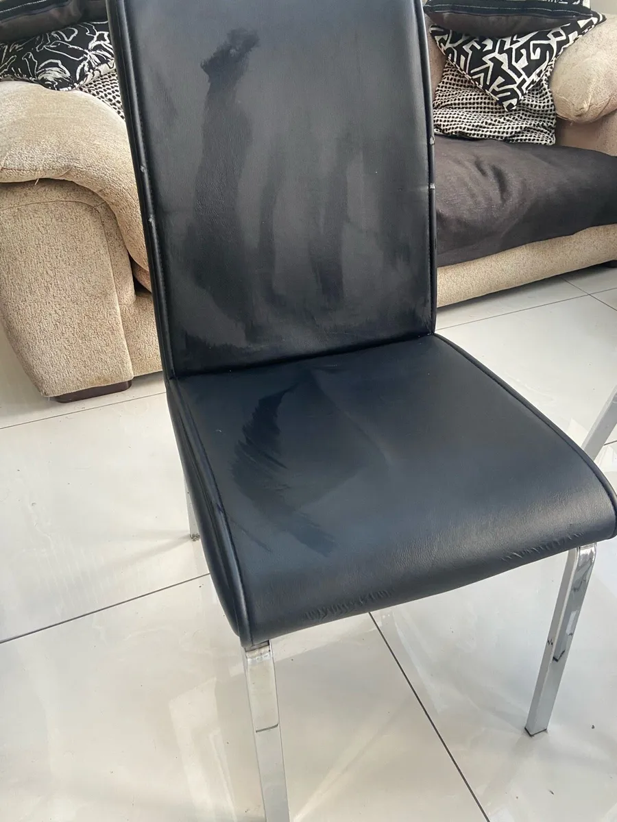 Kitchen chairs - Image 3