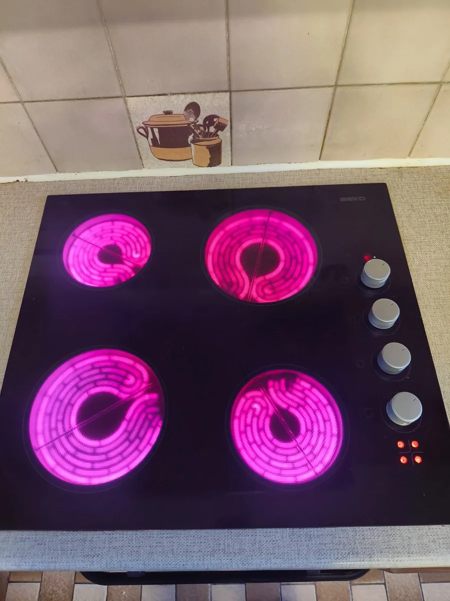 Ceramic Beko Hob works very well - Image 1
