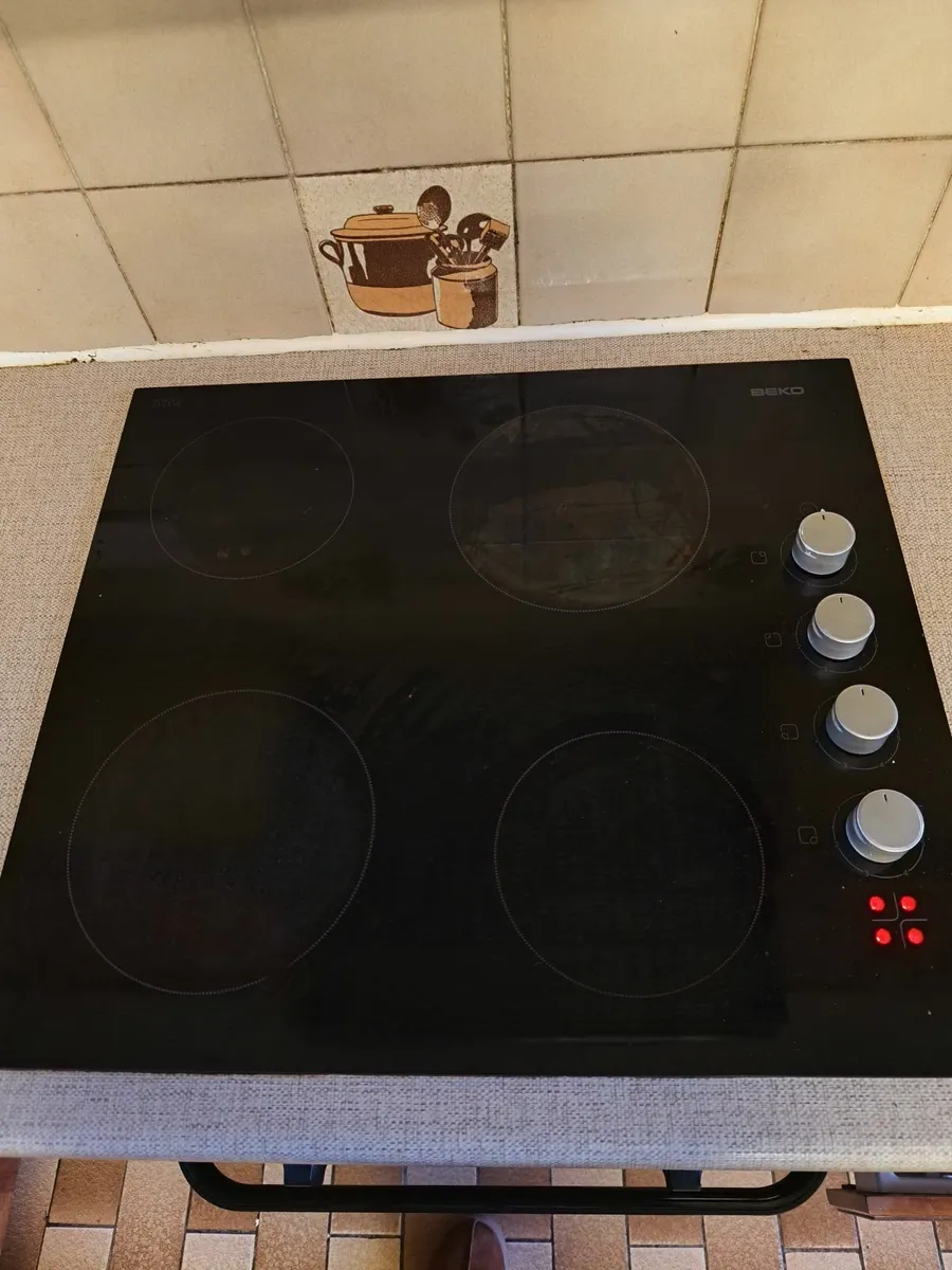 Ceramic Beko Hob works very well - Image 2