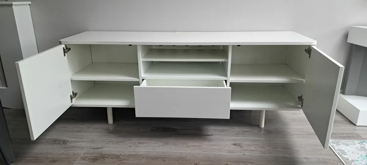 TV media cabinet Maynooth - Image 2