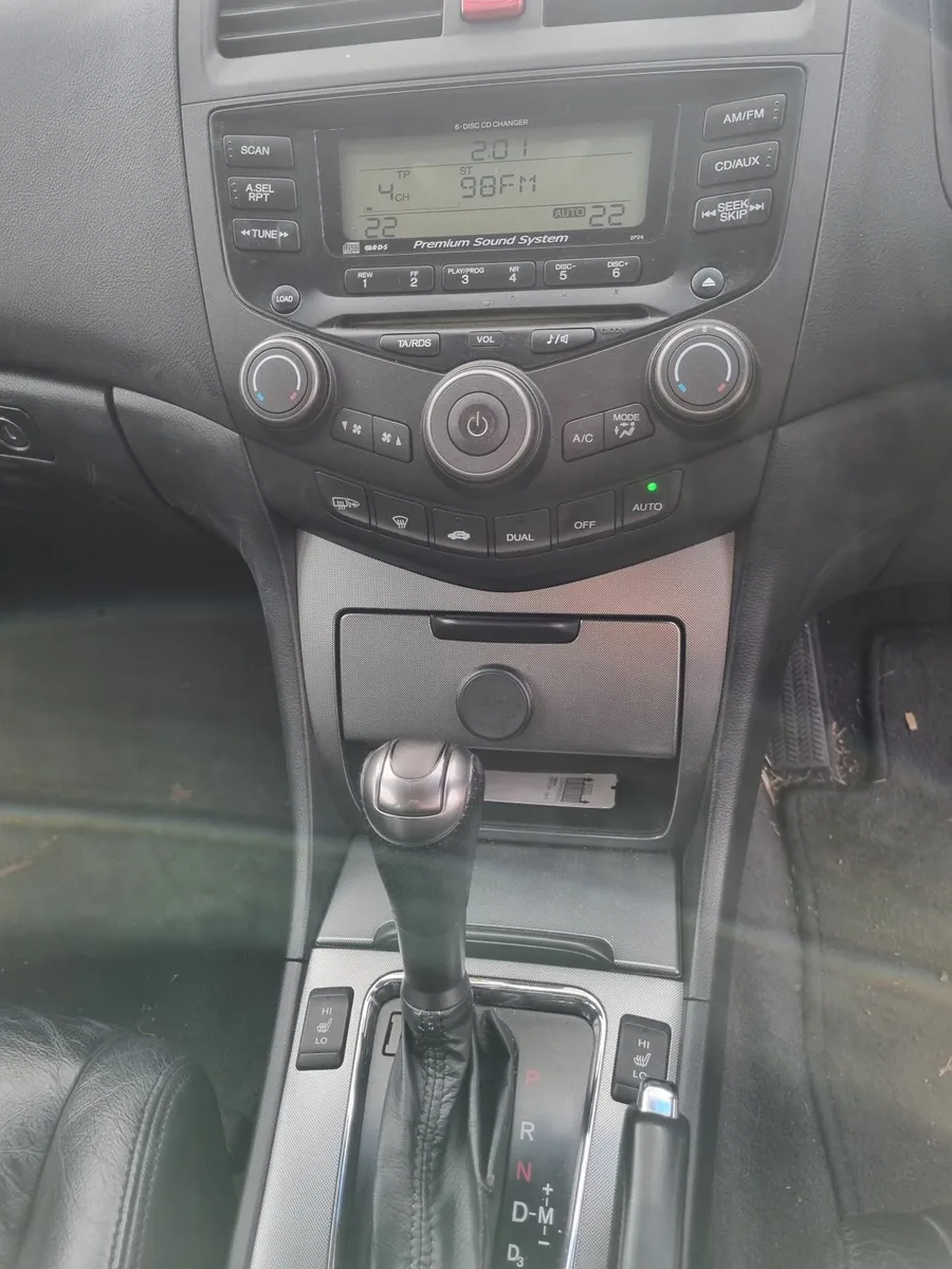 Honda Accord 2007 - Image 2