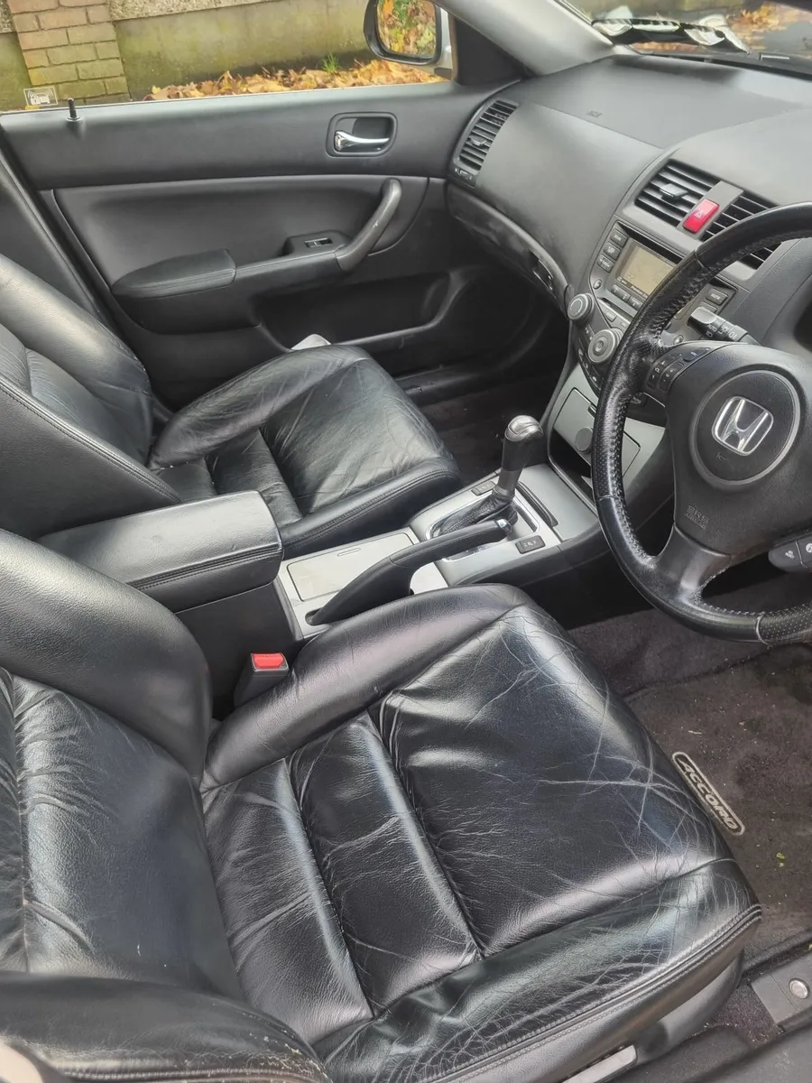 Honda Accord 2007 - Image 3