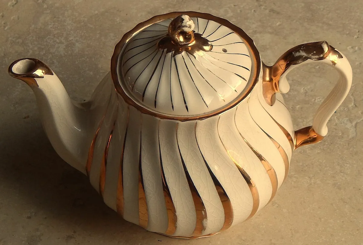 Vintage Sadler Pottery Large Tankard & Teapot - Image 3