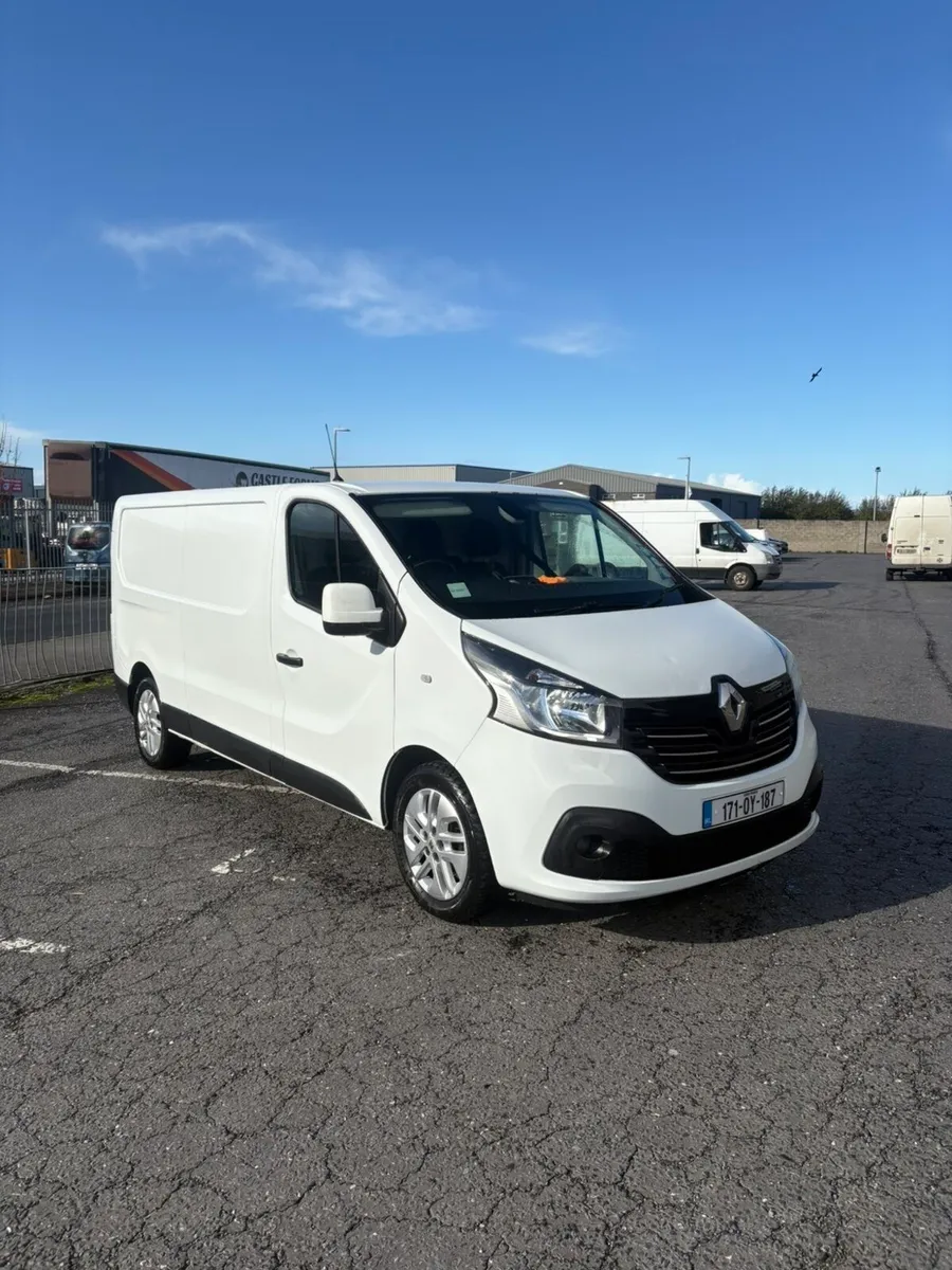 Renault traffic - Image 1