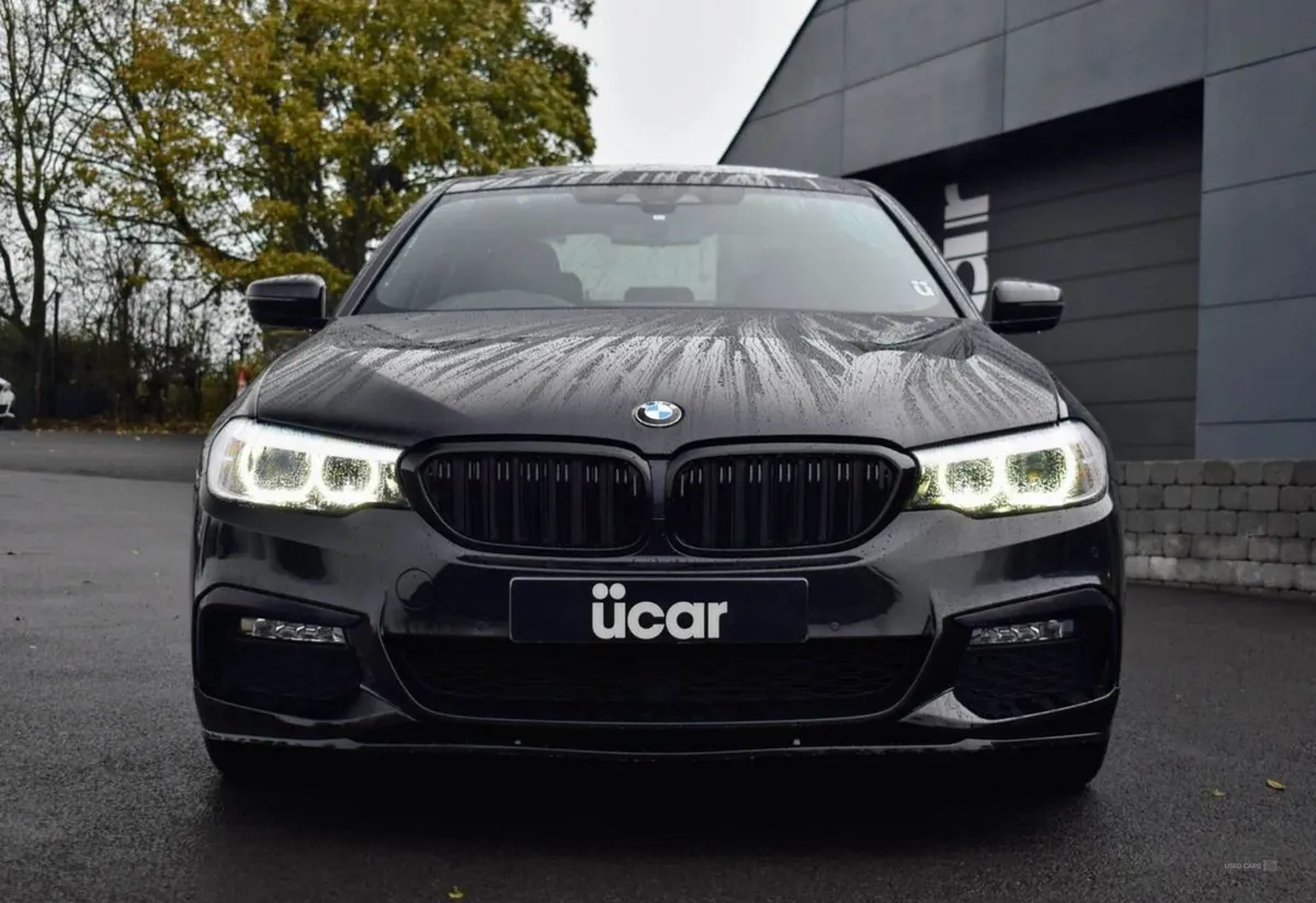BMW 5 Series 3.0 530D Xdrive M Sport Auto 4WD 4dr - Image 2