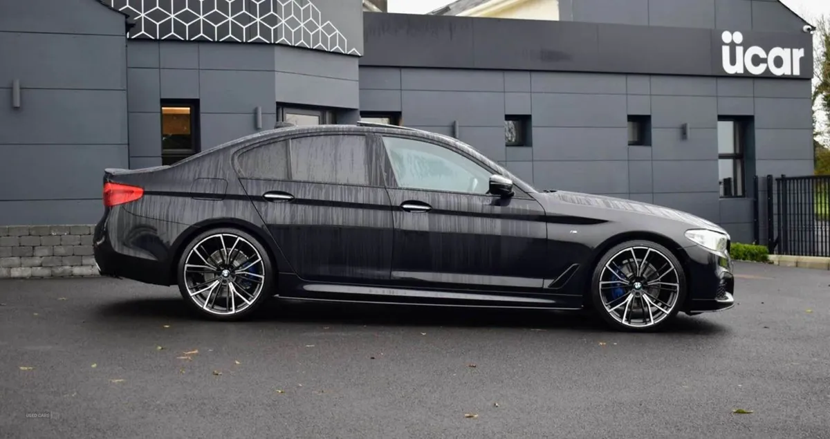 BMW 5 Series 3.0 530D Xdrive M Sport Auto 4WD 4dr - Image 4
