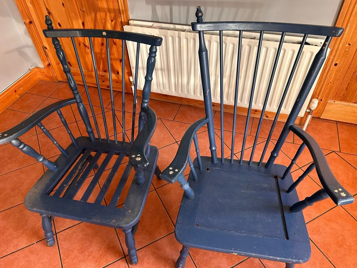 Cottage chairs - Image 1