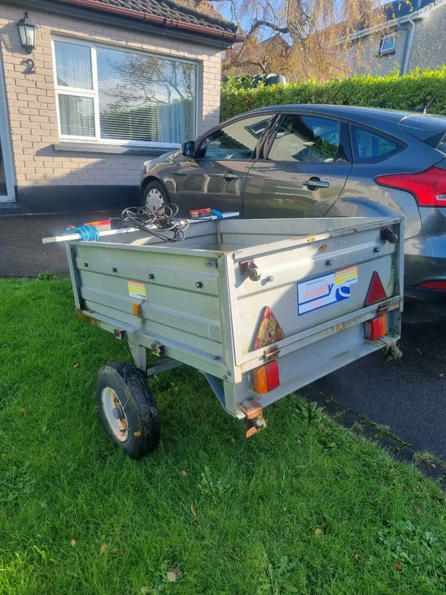 Small Trailer - Image 4