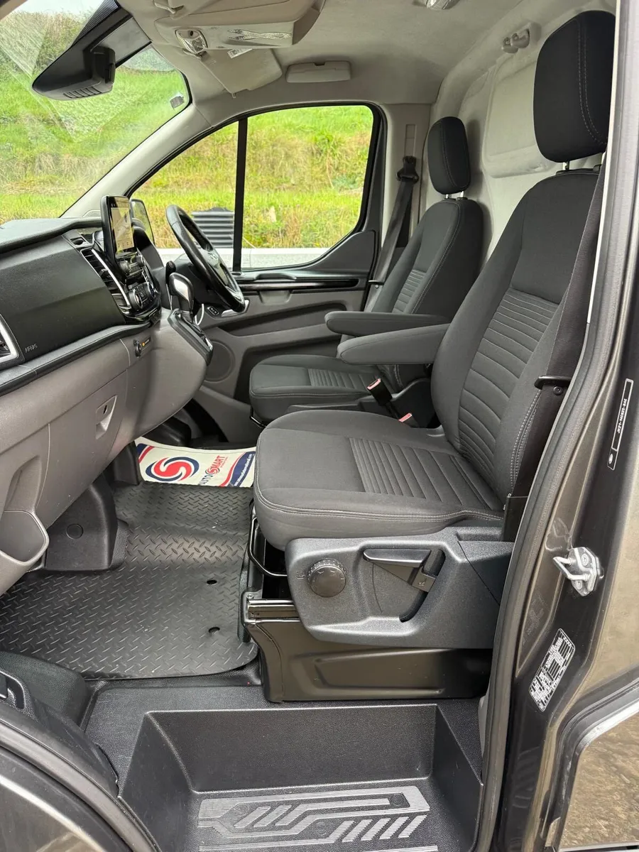 Ford Transit Custom Van - Image 1