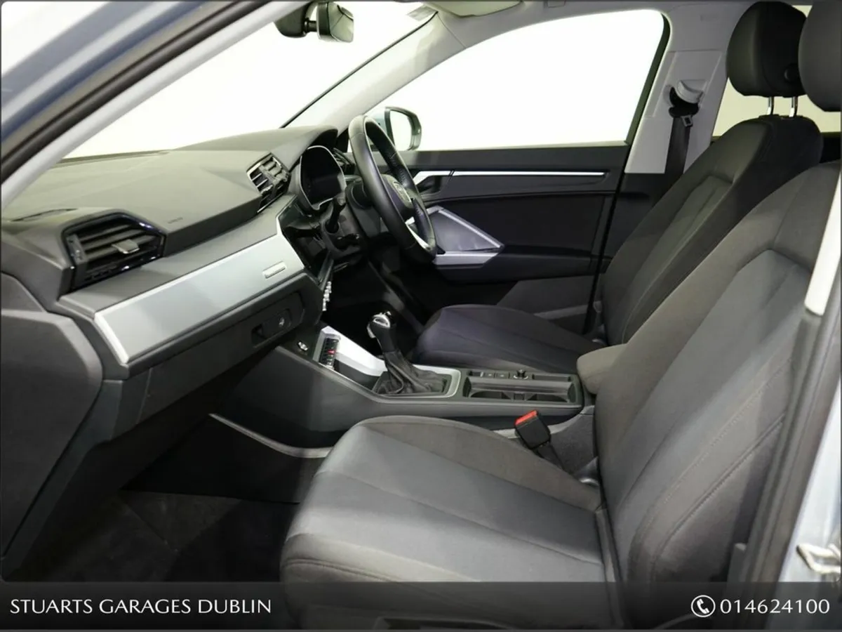 Audi Q3 35 TFSI 150 S-T SE 4DR Auto*18 INCH ALLOYS - Image 3