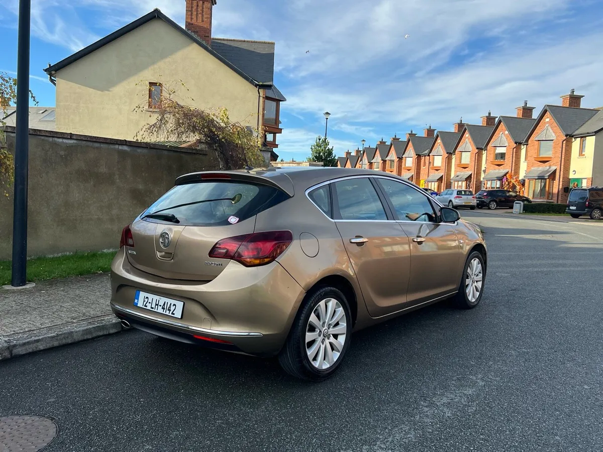 2012 Vauxhall Astra 2.0 Diesel New NCT 21/03/26 - Image 1