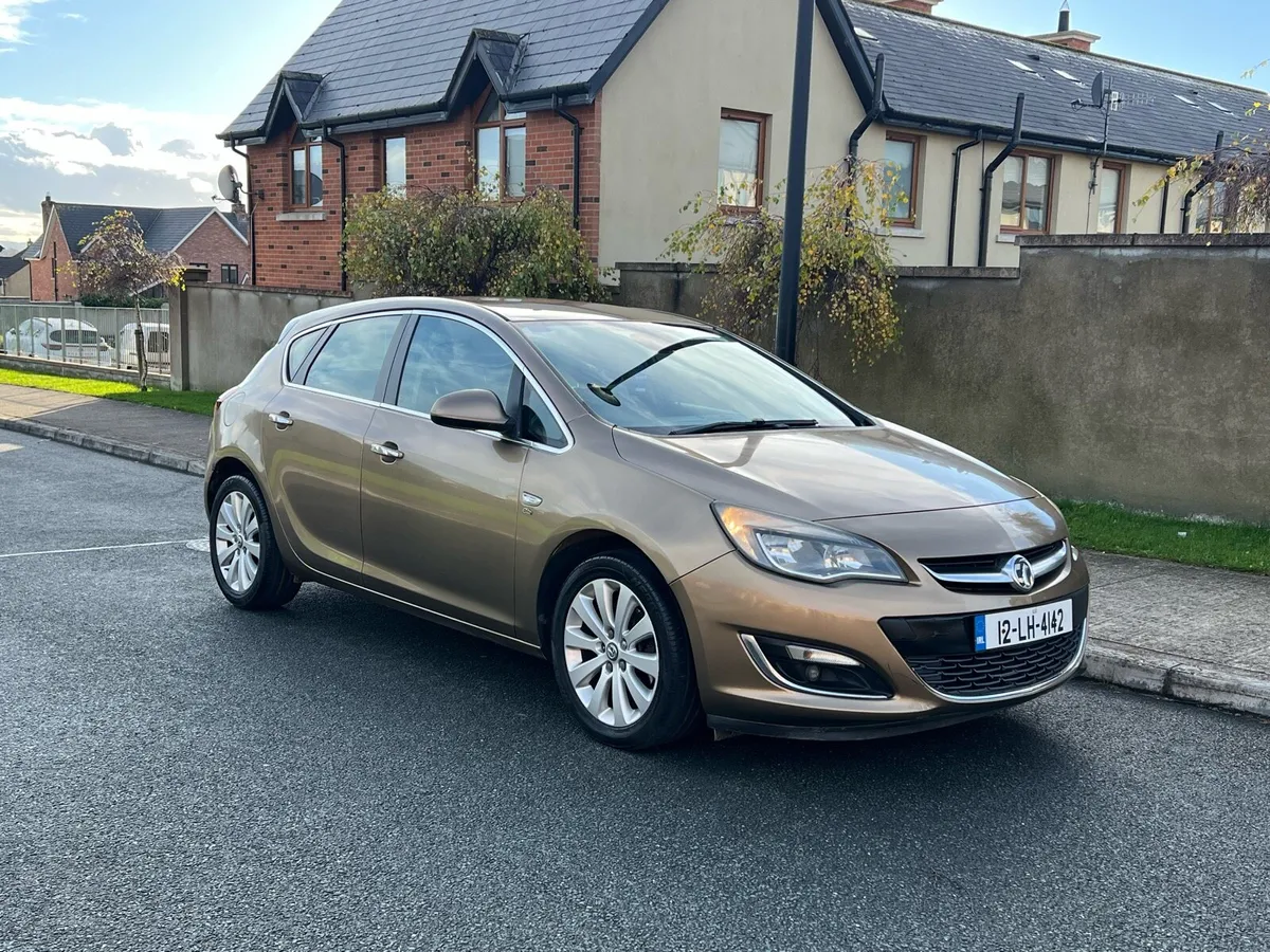 2012 Vauxhall Astra 2.0 Diesel New NCT 21/03/26 - Image 2