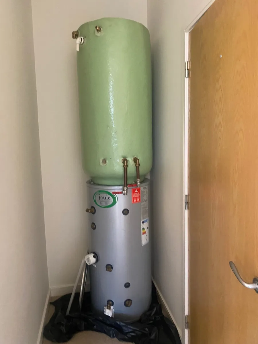 Cooper and stainless steel water cylinder - Image 4