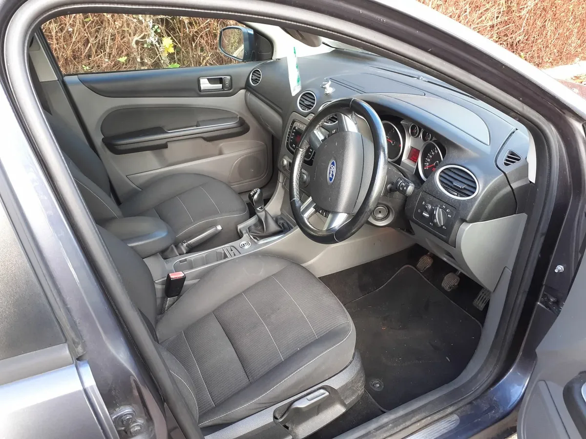 Ford Focus 2010 1.6tdci New Nct & Tax - Image 4
