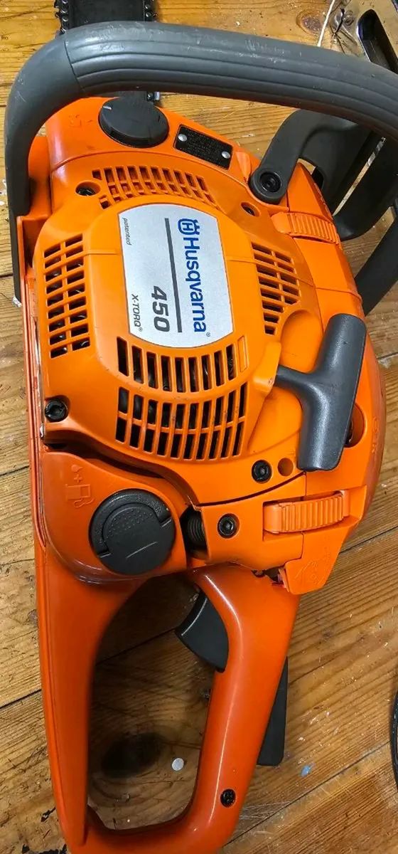 Chainsaw husquvarna - Image 1