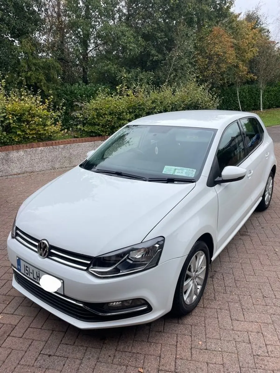 2015 Volkswagen Polo - Image 1