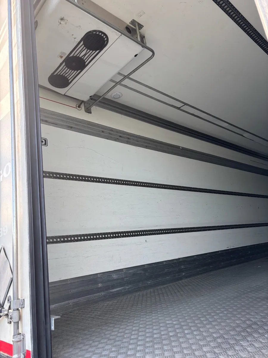 Dual Temp Fridge - Image 4