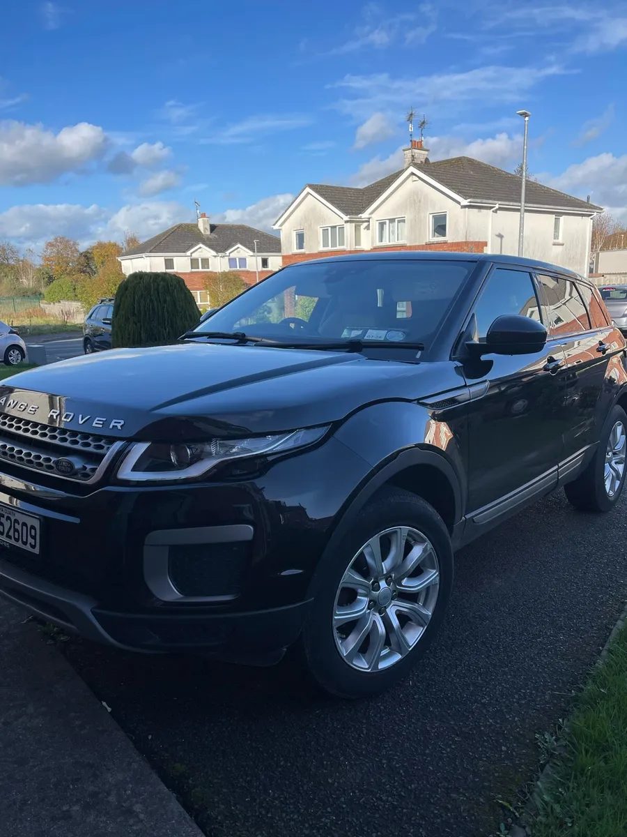 Range Rover Evoque - Image 1