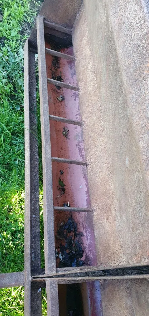 Hogget feeder - Image 4