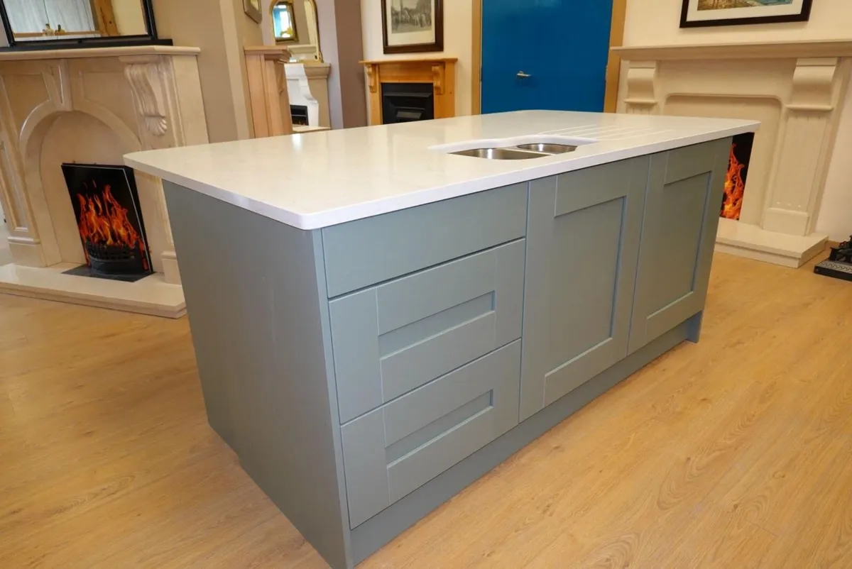 Kitchen Island Sage Green - Image 4