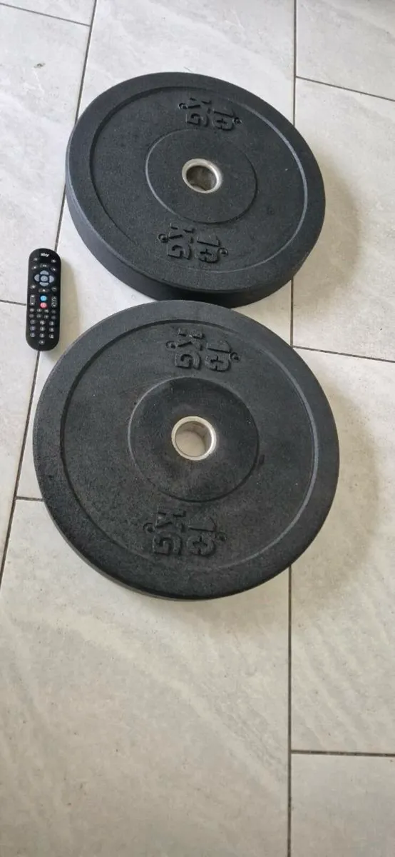 2x10 kilo Olympic bumper weight plates - Image 3