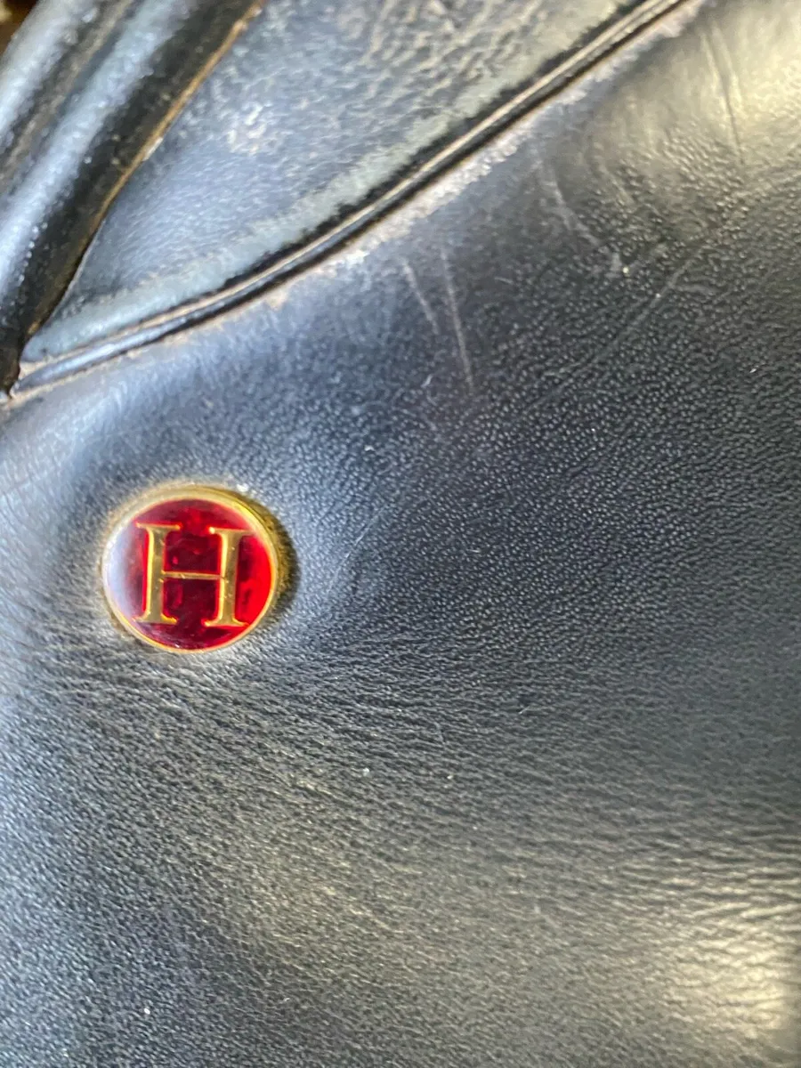 17” Hilton black Leather saddle - Image 1