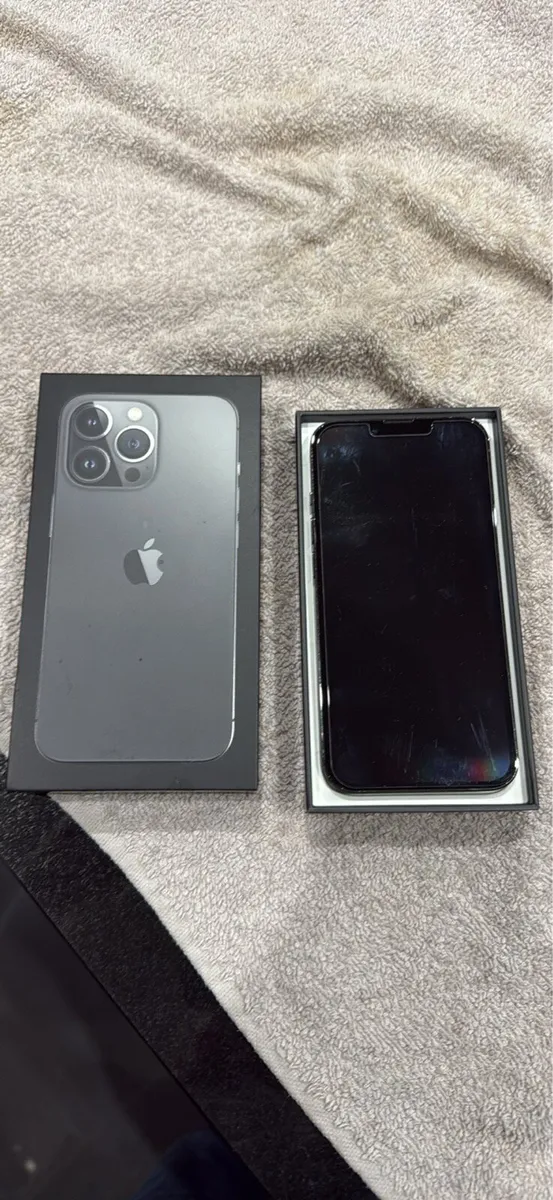 iPhone 13 Pro - Image 1