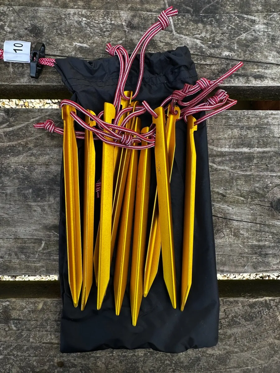 Hilleberg akto tent + footprint - Image 2