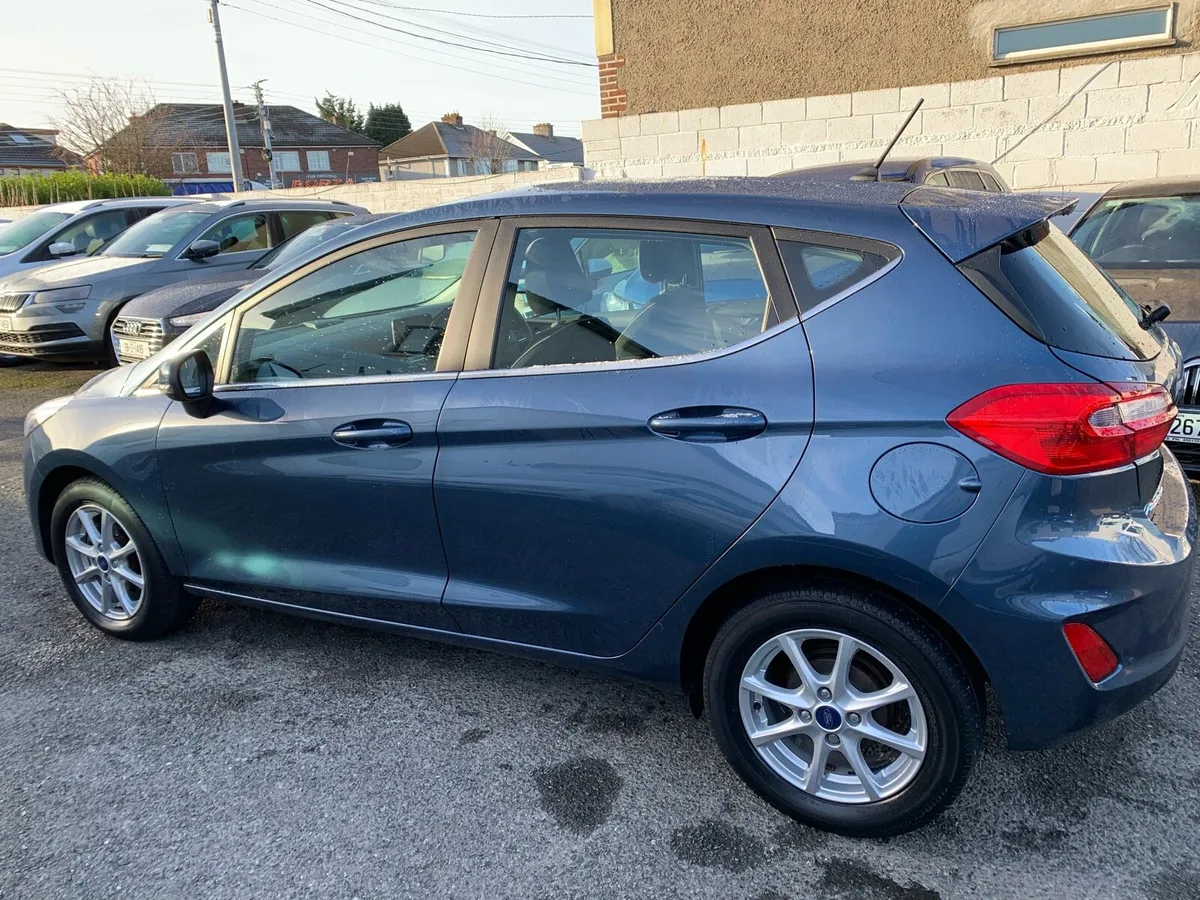 Ford Fiesta - Image 3