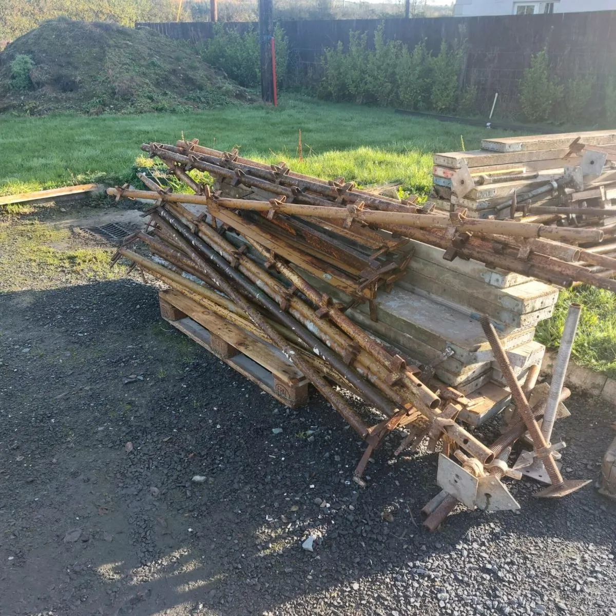 7 Bay of Scaffolding - Image 1