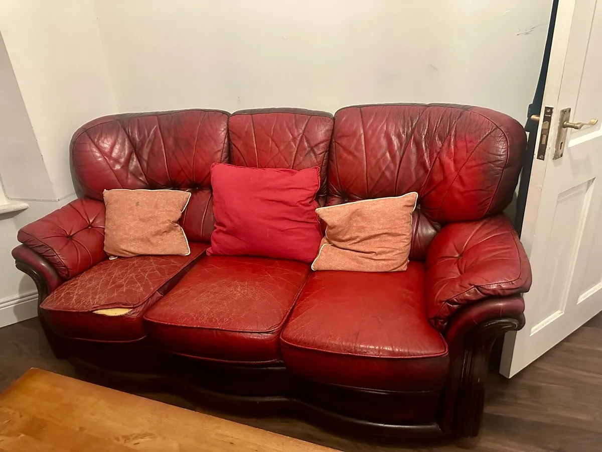 Leather suite - Image 3