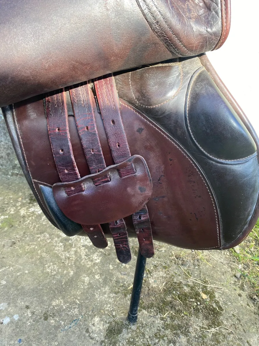 Berney brothers brown Leather saddle - Image 4
