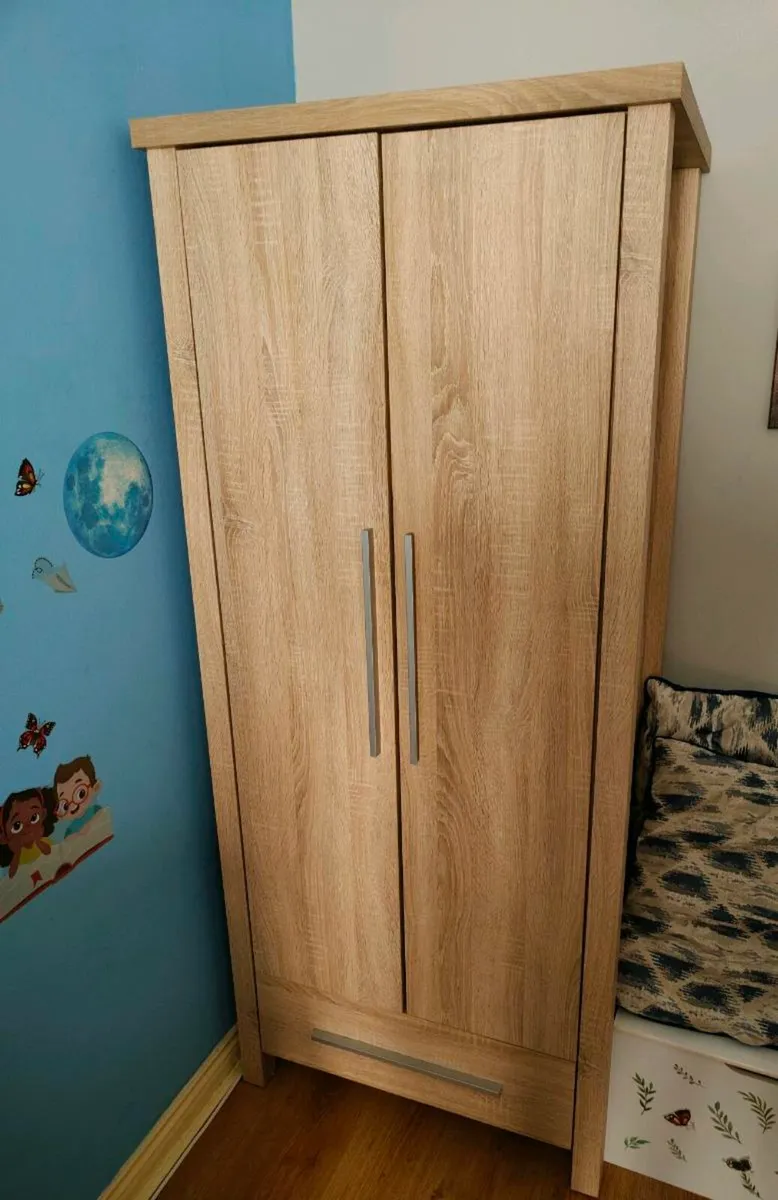 Light oak wardrobe and locker great condition - Image 1