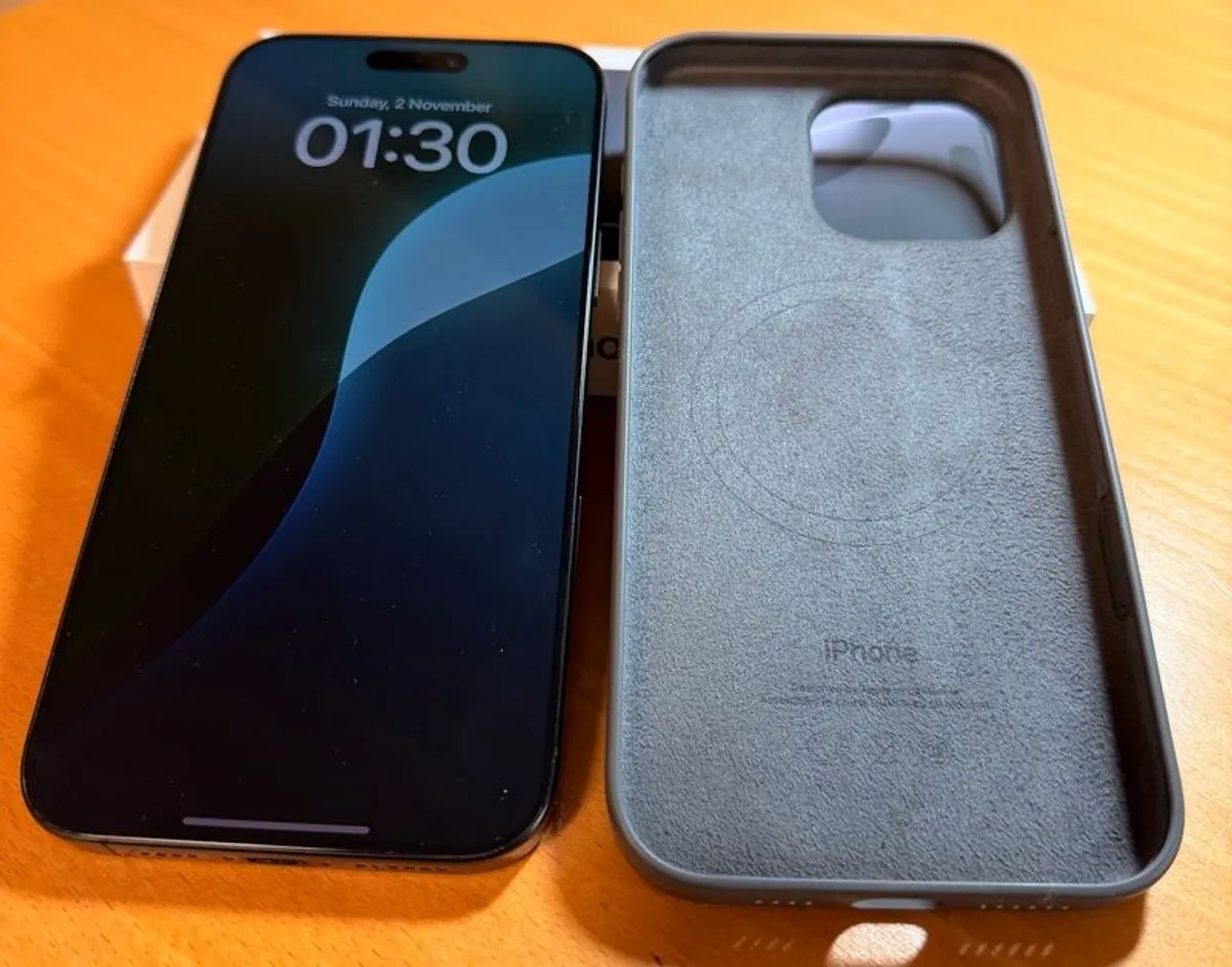 Iphone 16 Pro Max - Image 4