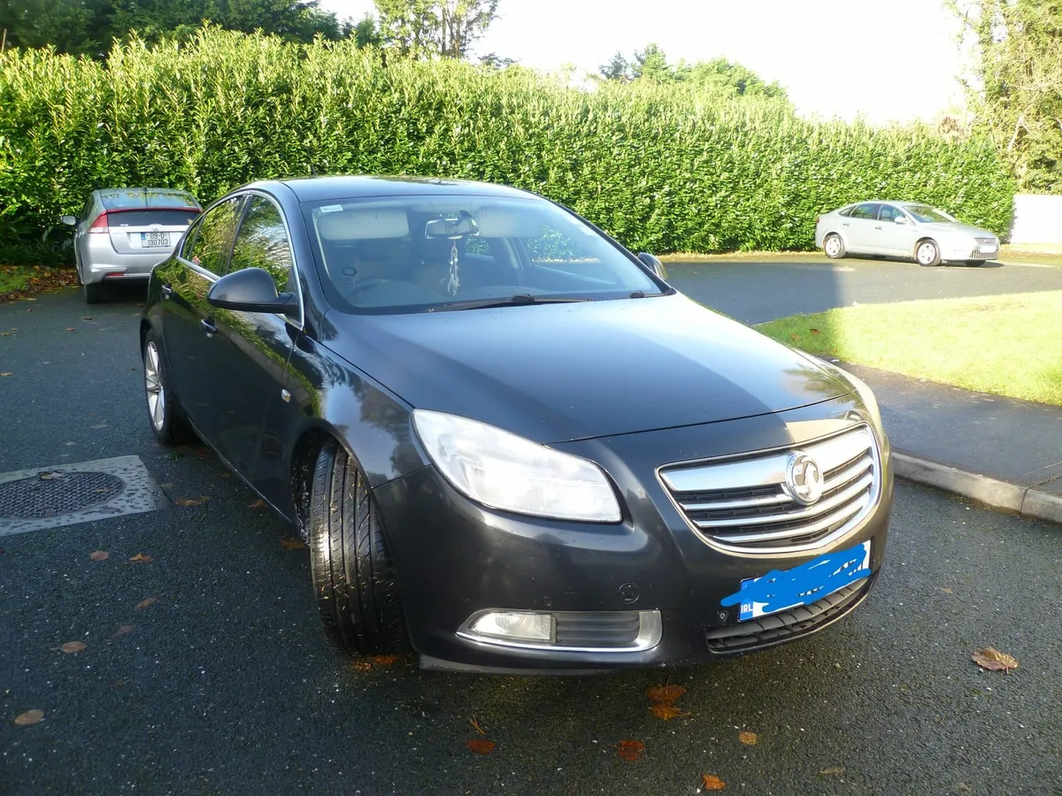 Vauxhall Insignia 2010 - Image 1