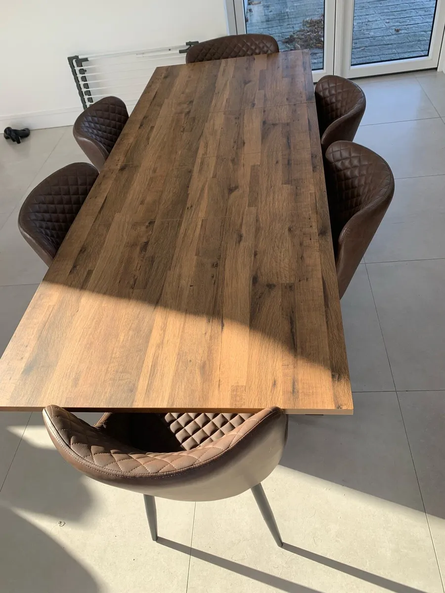 Extendable table - Image 1