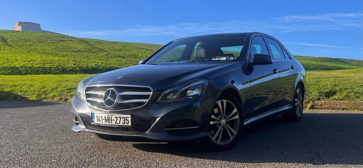 Mercedes Benz E220 Tenorite Grey - Image 2