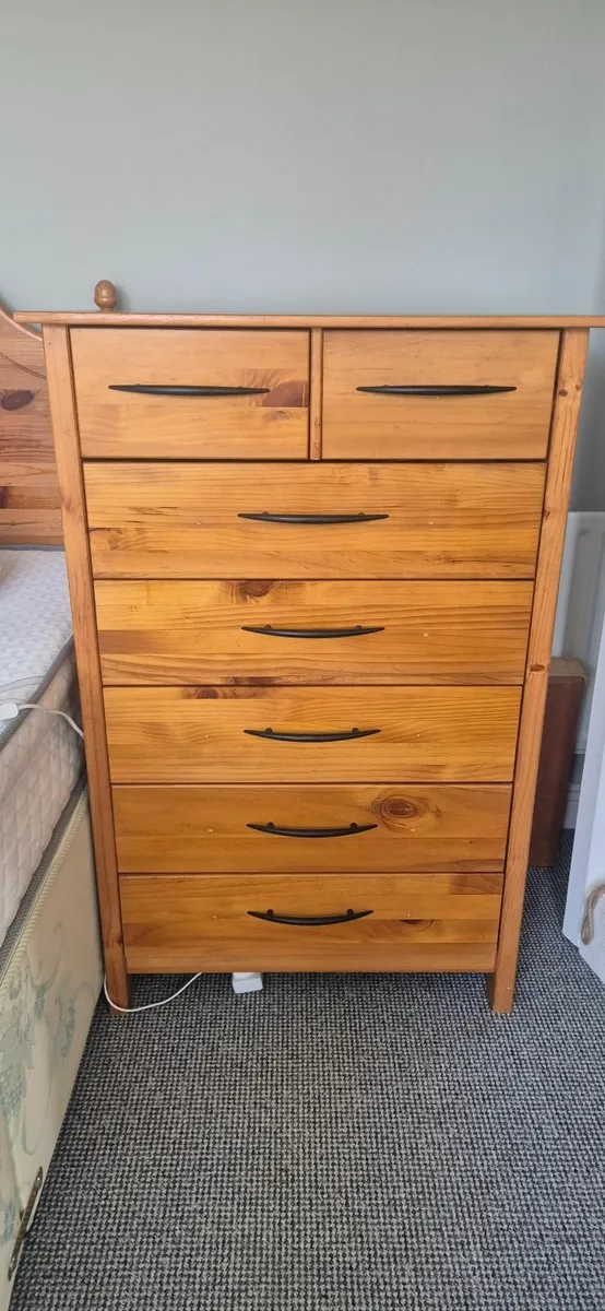Chest of drawers - Image 1