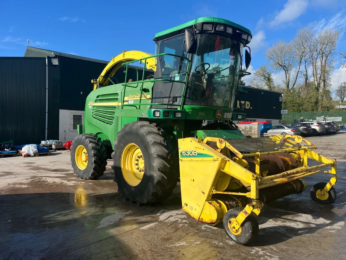 John Deere 7500 SPFH - Image 1